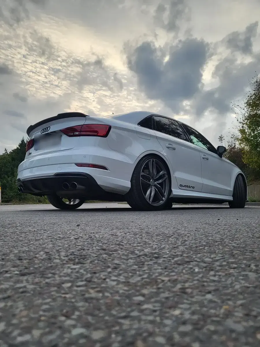 Gebraucht Audi S3 S-Line 310 PS (228 kW) 2018 Weiß Limousine