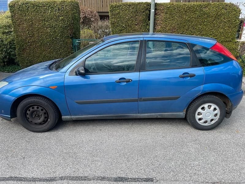 Second-hand Ford Focus 1999 Albastru Berlinǎ