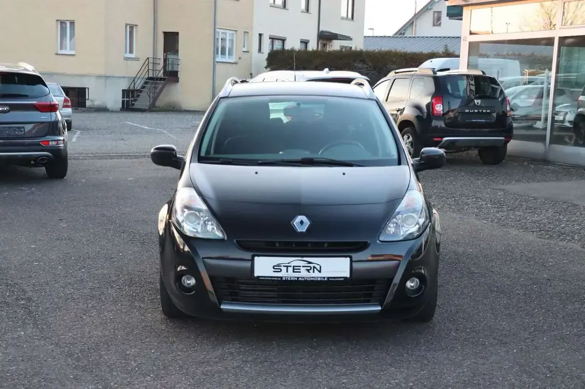 Gebraucht Renault Clio Dynamique 86 PS (63 kW) 2009 Perlmuttschwarz Kleinwagen