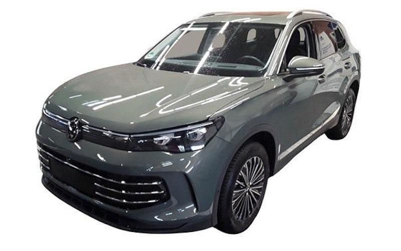 Gebraucht VW Tiguan Elegance 193 PS (141 kW) 2024 Grün SUV