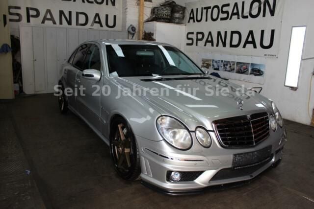 Gebraucht Mercedes E55 AMG AMG 476 PS (350 kW) 2004 Silber metallic Limousine
