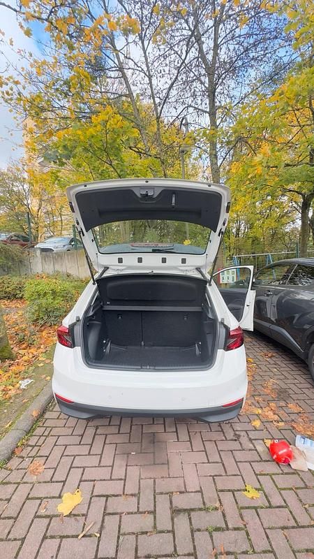 Gebraucht Skoda Fabia Easy 65 PS (47 kW) 2023 Weiß Kleinwagen