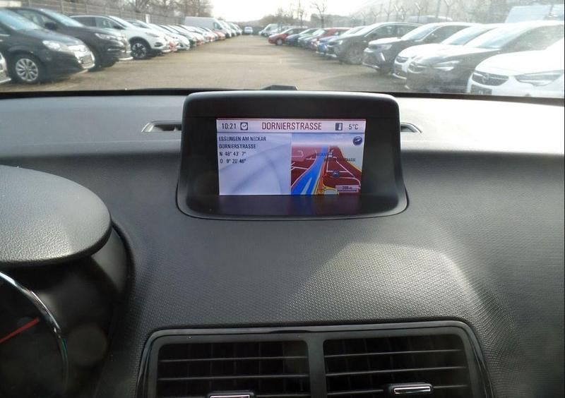 Gebraucht Opel Meriva Active 140 PS (102 kW) 2013 Braun Van / Kleinbus