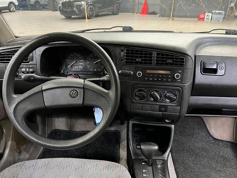 Gebraucht VW Golf III 75 PS (55 kW) 1994 Rot Limousine