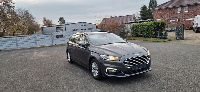 Gebraucht Ford Mondeo 150 PS (110 kW) 2021 Grau Kombi