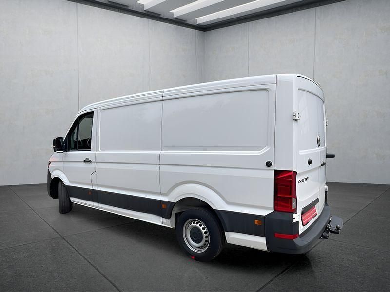 Gebraucht VW Crafter 102 PS (75 kW) 2023 Weiß Van