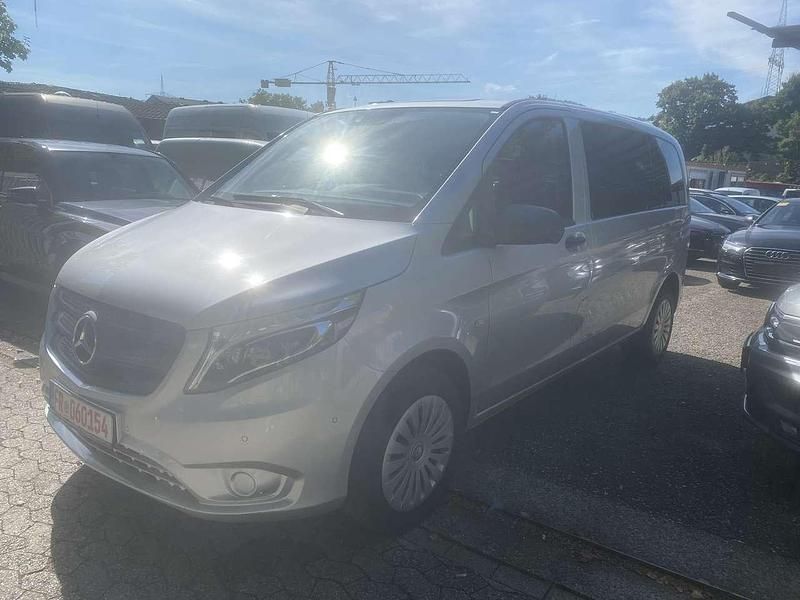 Second-hand Mercedes Vito 190 CP (139 kW) 2016 Argintiu Van