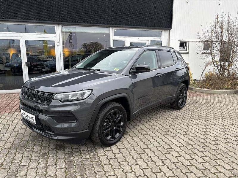 Grau Gebraucht 2023 Jeep Compass Night Eagle SUV | 24.990 € (Superpreis) - Bild 1/4