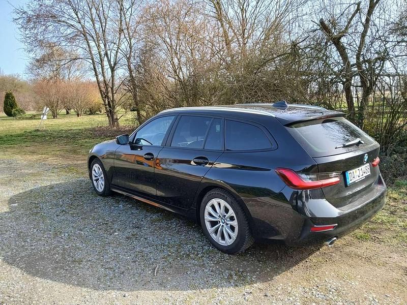 Gebraucht BMW 318 Advantage 150 PS (110 kW) 2020 Schwarz Kombi