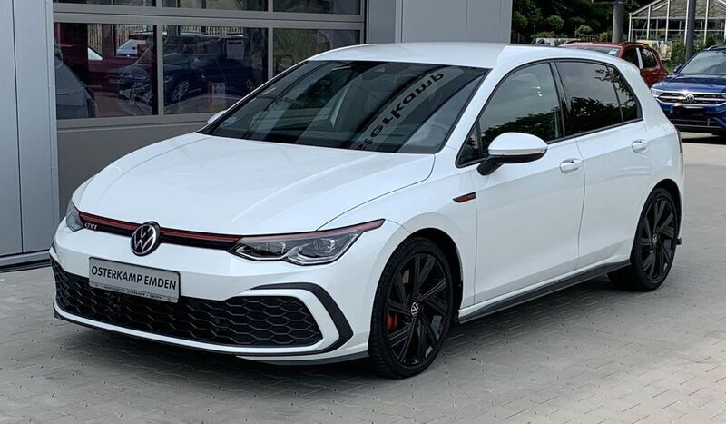 Oryxweiß perlmutteffekt Gebraucht 2021 VW Golf VIII GTI Limousine | 26.990 € (Guter Preis) - Bild 1/4