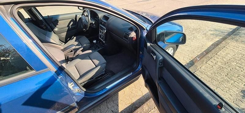 Gebraucht Opel Astra 125 PS (91 kW) 2002 Blau Kombi