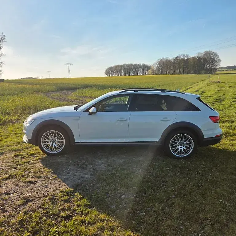 Gebraucht Audi A4 Allroad Ambiente 190 PS (139 kW) 2017 Weiß Kombi