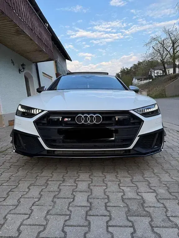 Gebraucht Audi S7 Basis 349 PS (256 kW) 2021 Weiß Kleinwagen