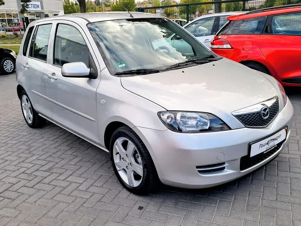 Gebraucht Mazda 2 Active 80 PS (58 kW) 2005 Silber Kleinwagen