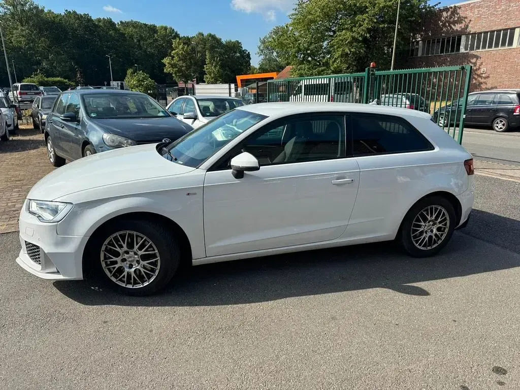 Gebraucht Audi A3 Ambition 179 PS (131 kW) 2015 Weiß Kleinwagen