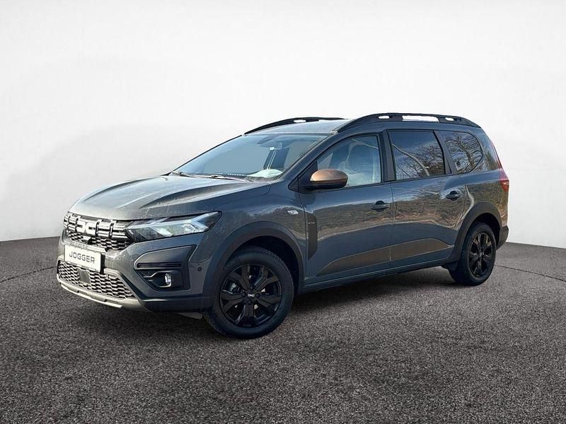 Neu Dacia Jogger Extreme 101 PS (74 kW) 2025 Dolomitgrau Van / Kleinbus