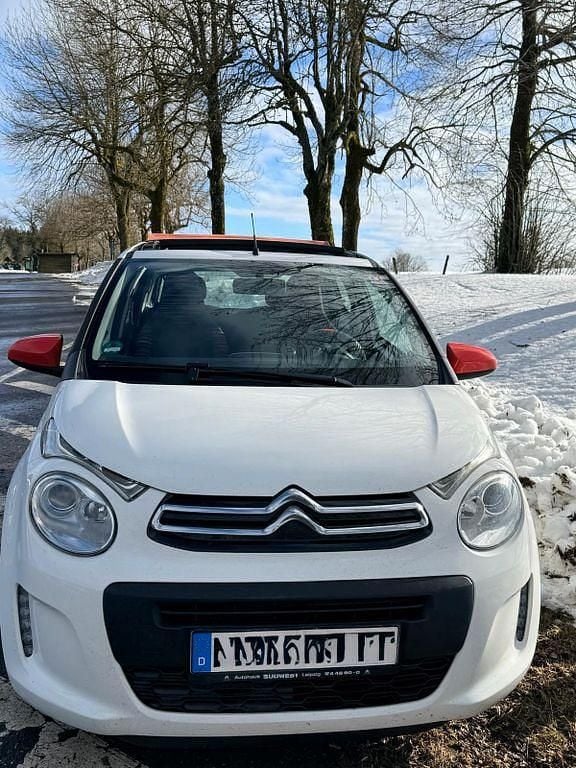 Gebraucht Citroën C1 SELECTION 69 PS (50 kW) 2016 Weiß Kleinwagen