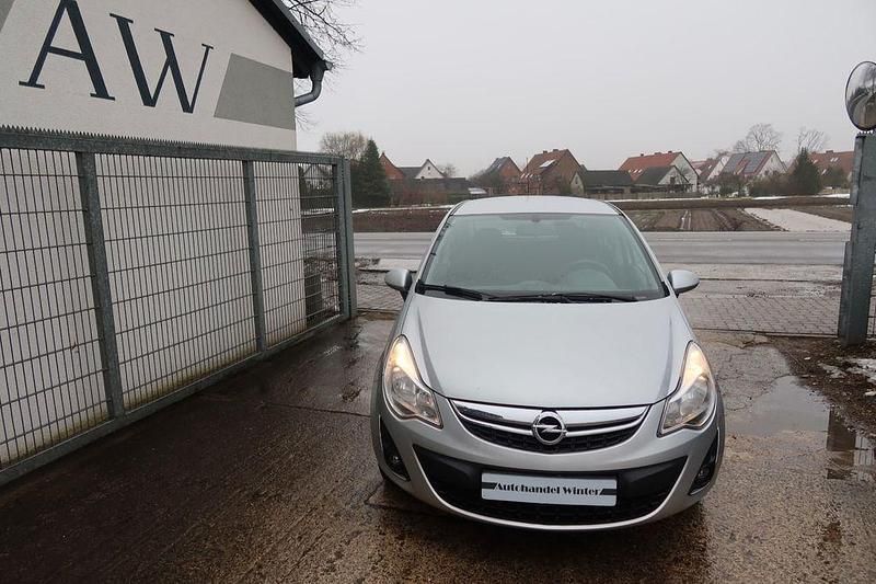Gebraucht Opel Corsa Active 75 PS (55 kW) 2013 Silber Kleinwagen