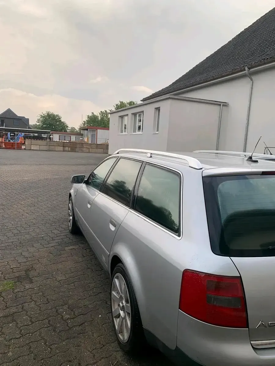 Gebraucht Audi A6 150 PS (110 kW) 2001 Silber Kombi