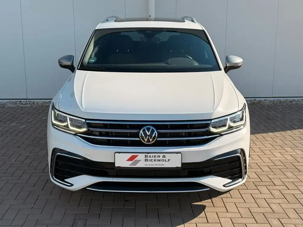 Gebraucht VW Tiguan Allspace R-line 200 PS (147 kW) 2022 Weiß SUV