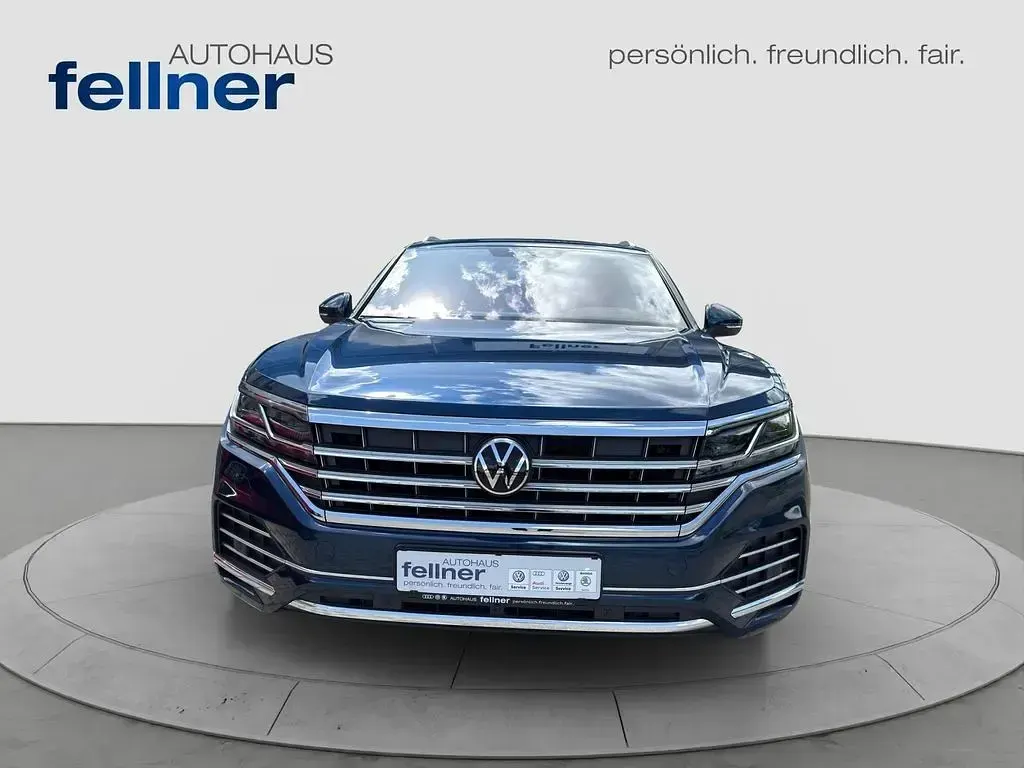 Brugt VW Touareg Elegance 286 HK (210 kW) 2022 Blå SUV