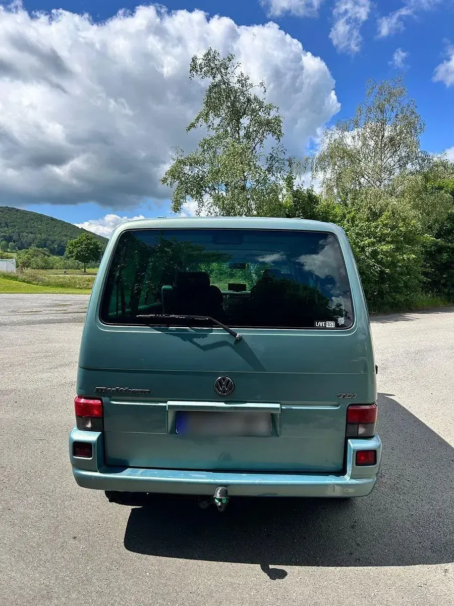 Gebraucht VW Multivan 102 PS (75 kW) 1999 Grün Van / Kleinbus