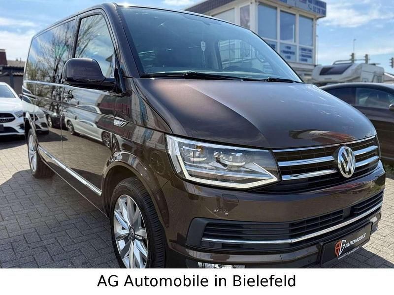 Gebraucht VW Multivan Highline 204 PS (150 kW) 2015 Chestnut brown metallic Van