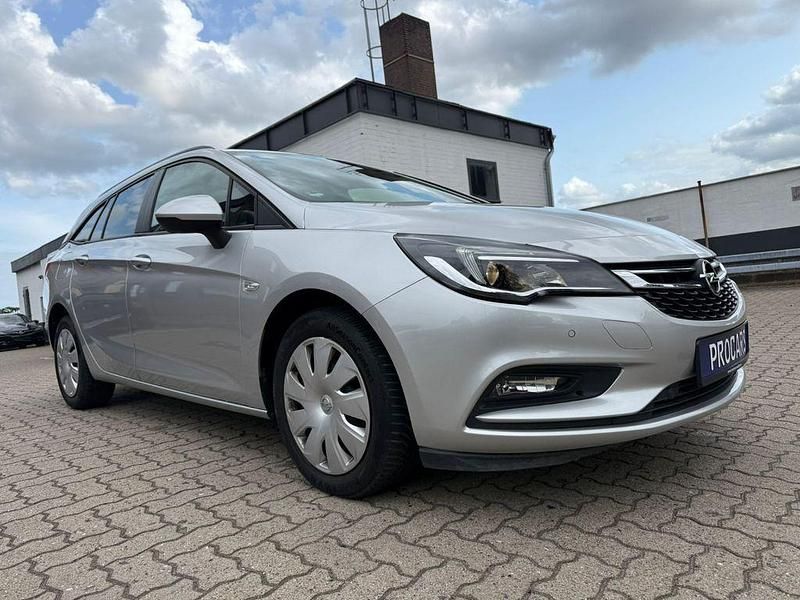 Silber Gebraucht 2019 Opel Astra Business Kombi | 10.895 € (Fairer Preis) - Bild 1/4