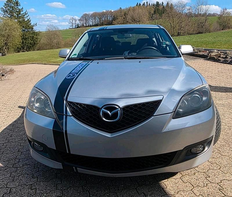 Gebraucht Mazda 3 105 PS (77 kW) 2007 Silber Kleinwagen