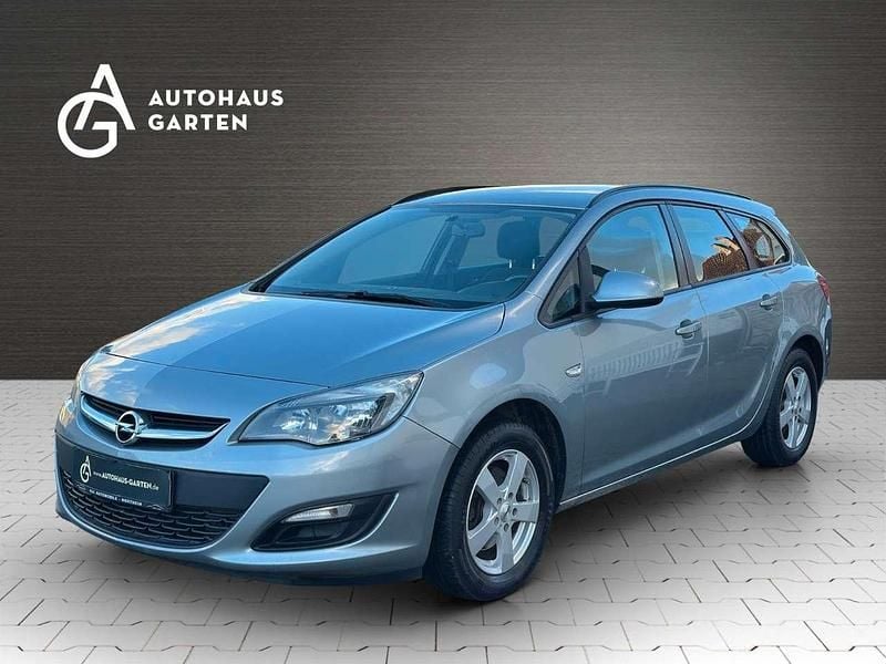 Silber Gebraucht 2014 Opel Astra Edition Kombi | 2.450 € (Superpreis) - Bild 1/3