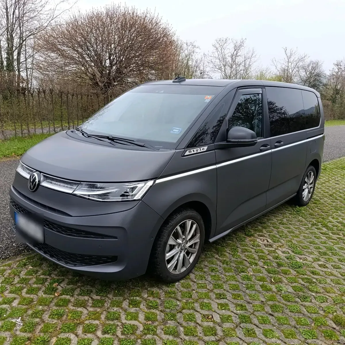 Usata VW Multivan Style 150 CV (110 kW) 2022 Grigio Monovolume