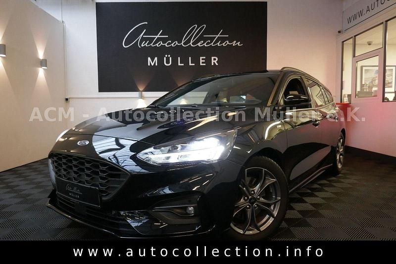 Gebraucht Ford Focus ST-Line 147 PS (108 kW) 2022 Schwarz Kombi