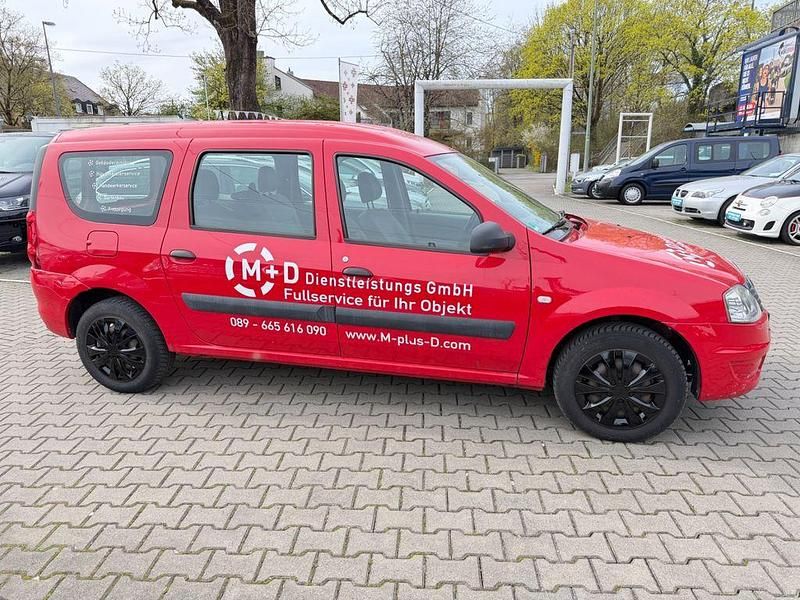 Gebraucht Dacia Logan MCV Ambiance 84 PS (61 kW) 2011 Rot Kombi