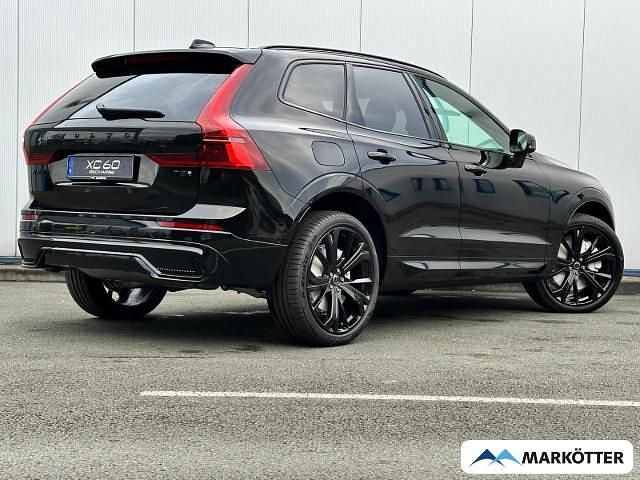 Neu Volvo XC60 Plus 455 PS (334 kW) 2026 Schwarz SUV