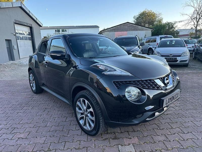 Schwarz Gebraucht 2016 Nissan Juke Tekna SUV | 13.990 € (Etwas zu teuer) - Bild 1/4