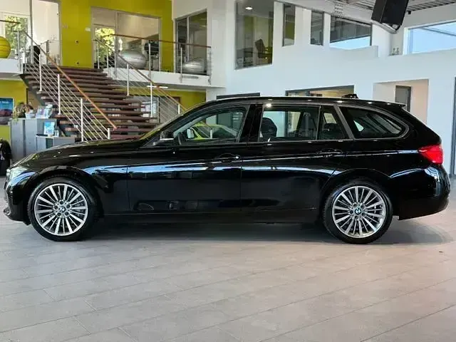 Gebraucht BMW 340 Sport Line 326 PS (239 kW) 2018 Schwarz Kombi