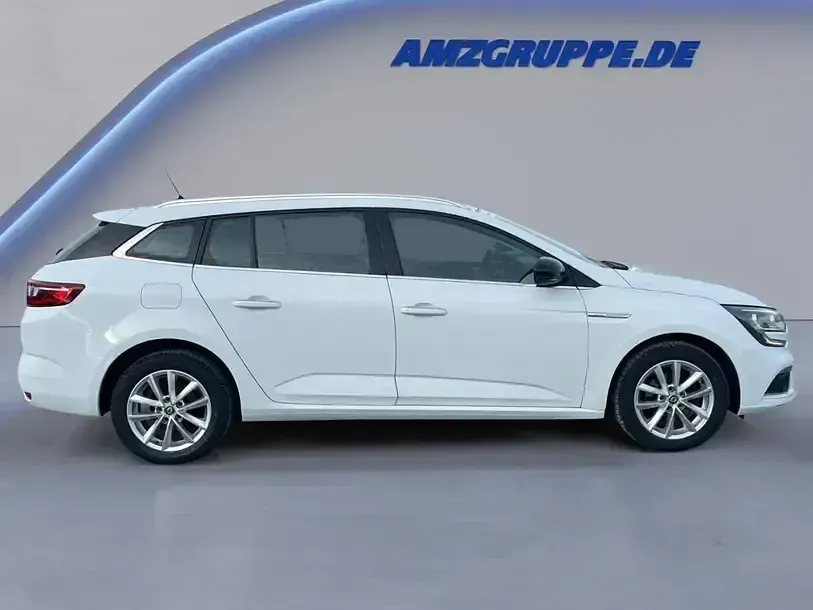 Gebraucht Renault Mégane IV LIMITED 132 PS (97 kW) 2017 Weiß Limousine
