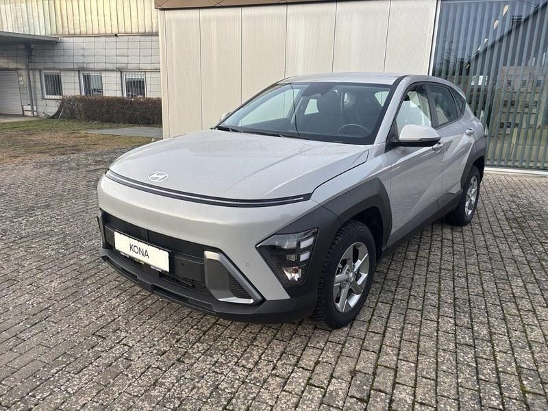 Gebraucht Hyundai Kona Trend 120 PS (88 kW) 2024 Cyber gray SUV
