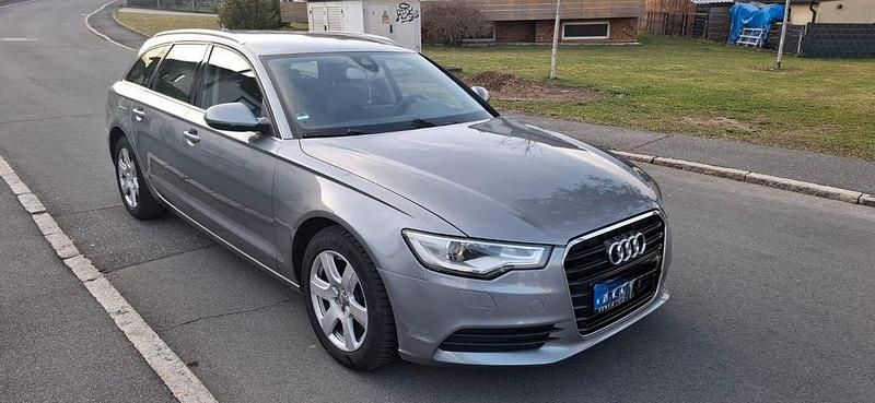 Grau Gebraucht 2013 Audi A6 Kombi | 11.300 € (Fairer Preis) - Bild 1/4