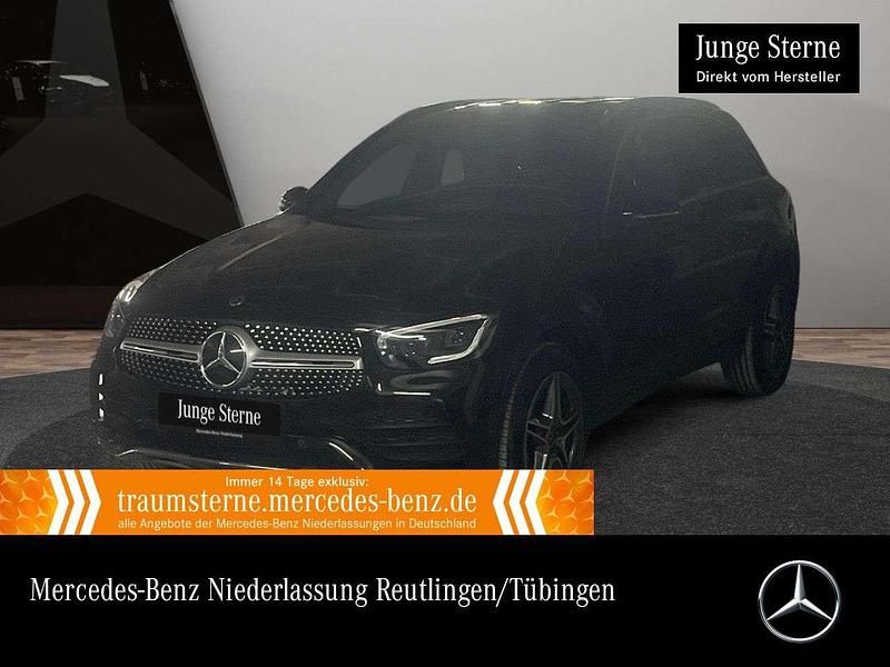 Schwarz Gebraucht 2020 Mercedes GLC300e AMG SUV | 34.490 € (Fairer Preis) - Bild 1/3