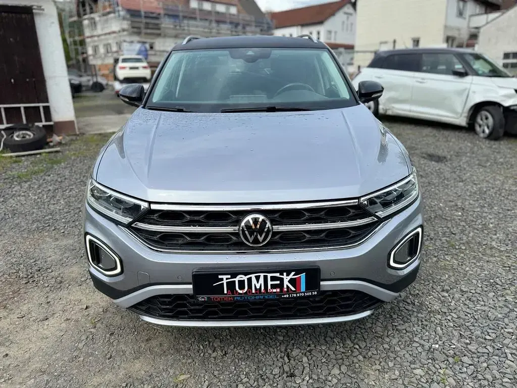 Gebraucht VW T-Roc Style 150 PS (110 kW) 2023 Silber SUV