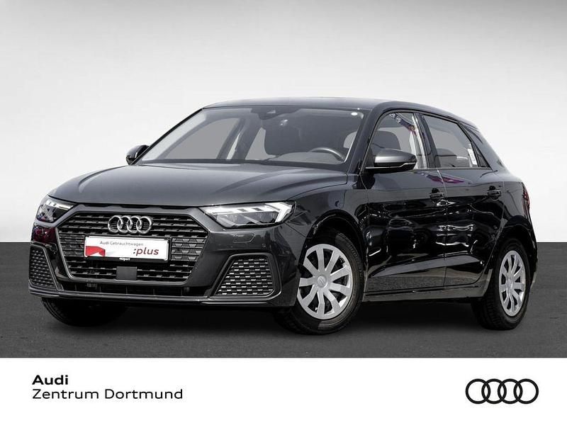 Manhattangrau metallic Gebraucht 2022 Audi A1 Sportback Ambiente Kleinwagen | 21.113 € (Guter Preis) - Bild 1/4