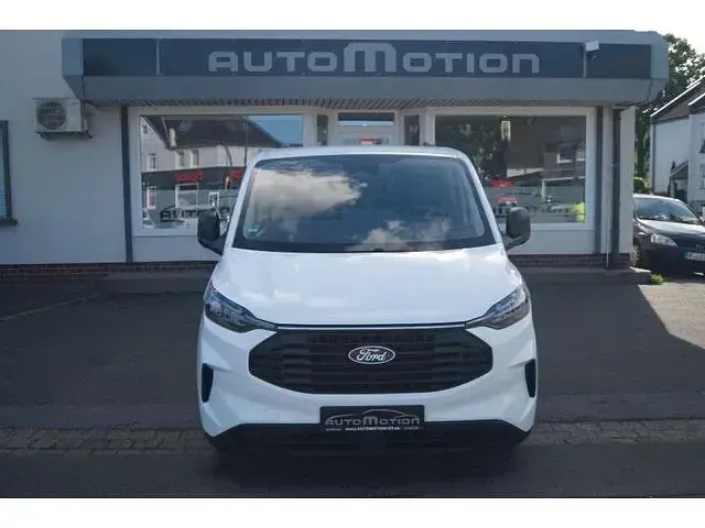 Gebraucht Ford Transit Custom 110 PS (80 kW) 2024 Frozen white Van / Kleinbus