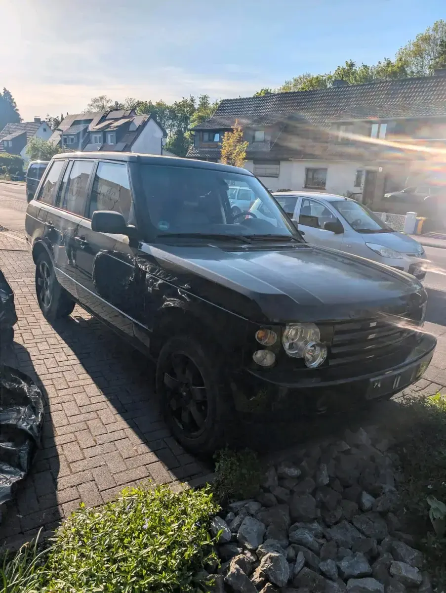 Używany Land Rover Range Rover 285 KM (209 kW) 2002 Czarny SUV