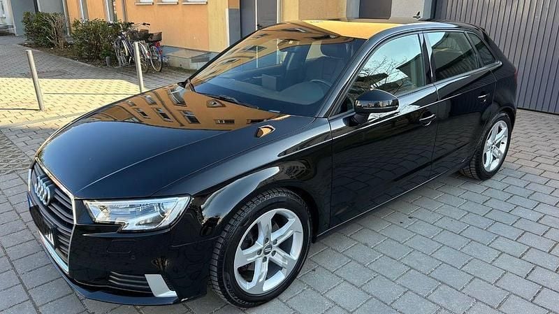 Gebraucht Audi A3 Design 150 PS (110 kW) 2018 Schwarz Limousine