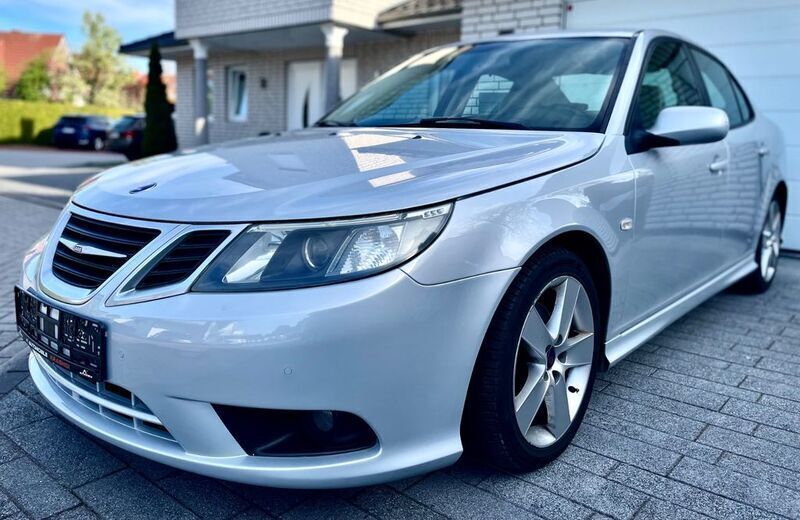 Grau Gebraucht 2008 Saab 9-3 Vector Limousine | 4.999 € (Fairer Preis) - Bild 1/4