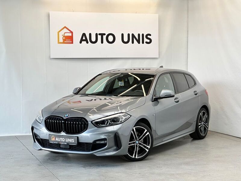 Grau Gebraucht 2022 BMW 118 M Sport Kleinwagen | 18.326 € - Bild 1/4