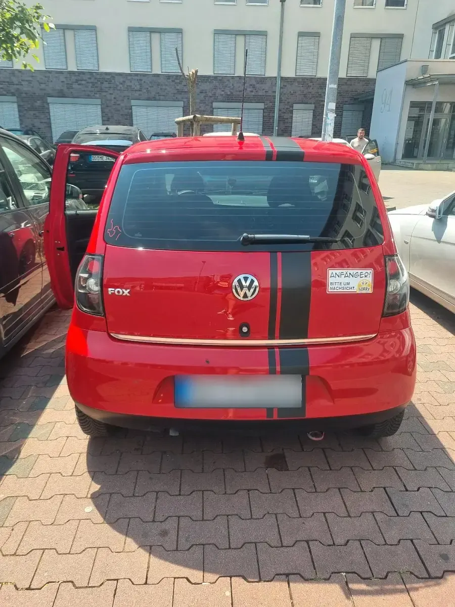 Gebraucht VW Fox 65 PS (47 kW) 2009 Rot Kleinwagen