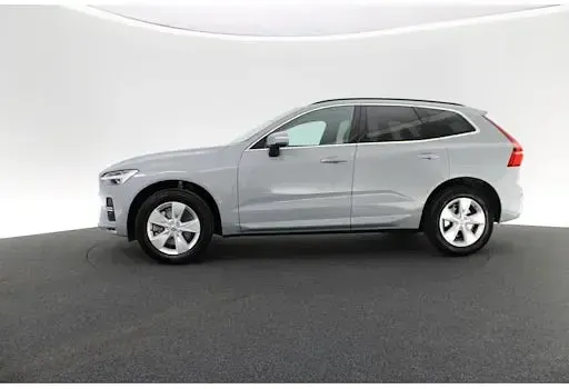 Gebraucht Volvo XC60 Core 197 PS (144 kW) 2024 Grau SUV