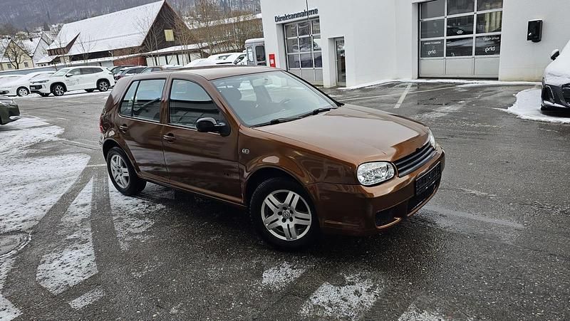 Gebraucht VW Golf IV 75 PS (55 kW) 2001 Andere farben Limousine